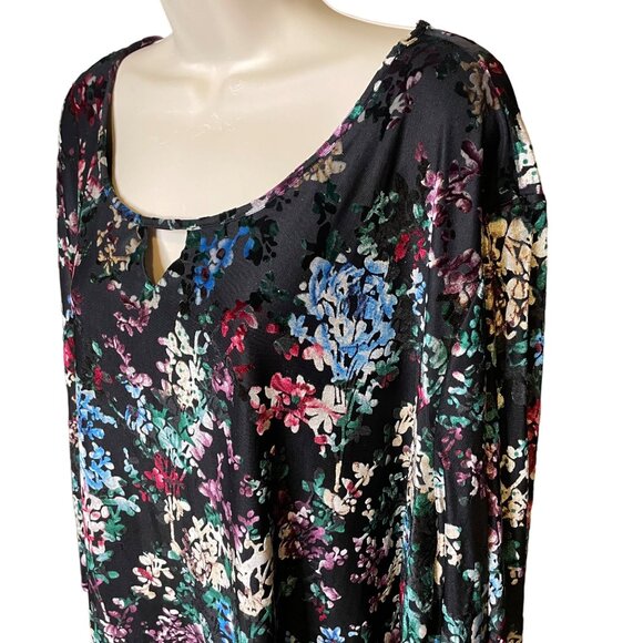 Cathrines Womens Velvet Blouse Floral Keyhole Neckline Shirt Plus Size 4X u - Picture 4 of 11